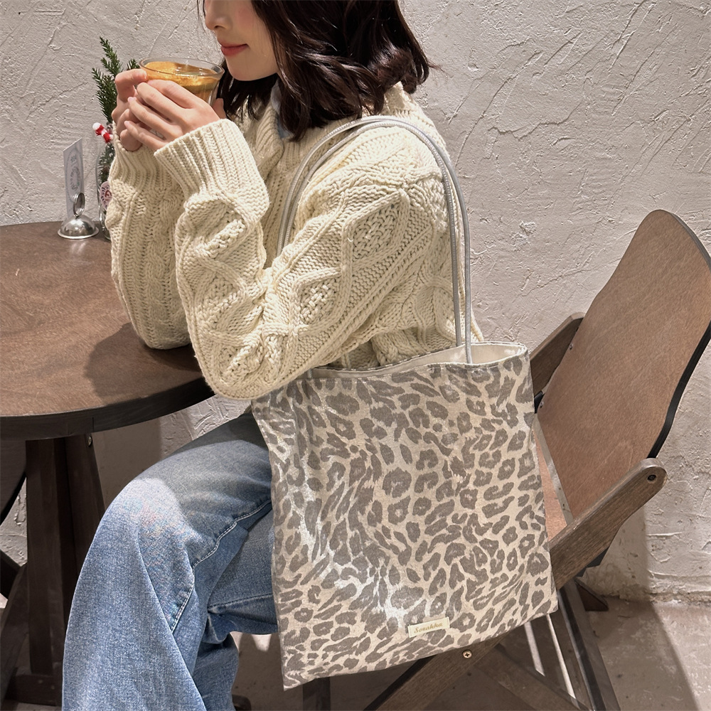 Women Bags Grey - Gümüş Gri Rahat Leopar Desenli Tek
