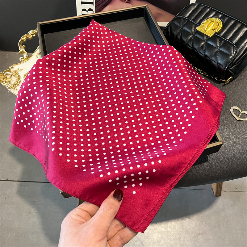 Lüks yeni baskılı atkılar kadı - Women Bags Wholesale incelemesi ve fiyatı