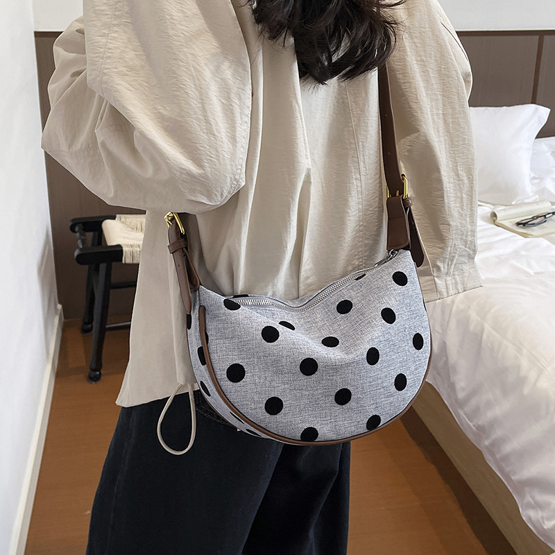 Kadınlar için Puantiyeli Hobo  - Hobo Bag Slouchy incelemesi ve fiyatı
