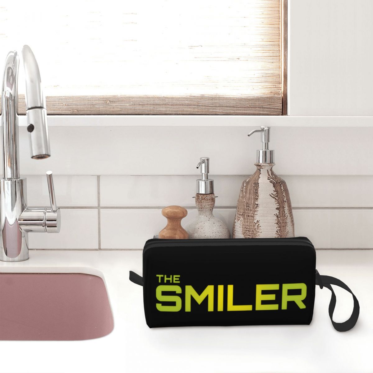 The Smiler Alton Towers Merch  - Women Bags In Uk incelemesi ve fiyatı
