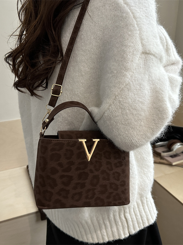 Günlük Kullanıma Uygun Geniş H - Women'S Young Bags incelemesi ve fiyatı