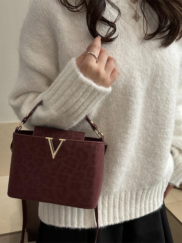 Günlük Kullanıma Uygun Geniş H - Women'S Young Bags incelemesi ve fiyatı